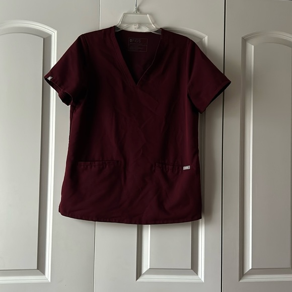 Figs Tops - Figs Technical Collection Scrub Top Size Medium